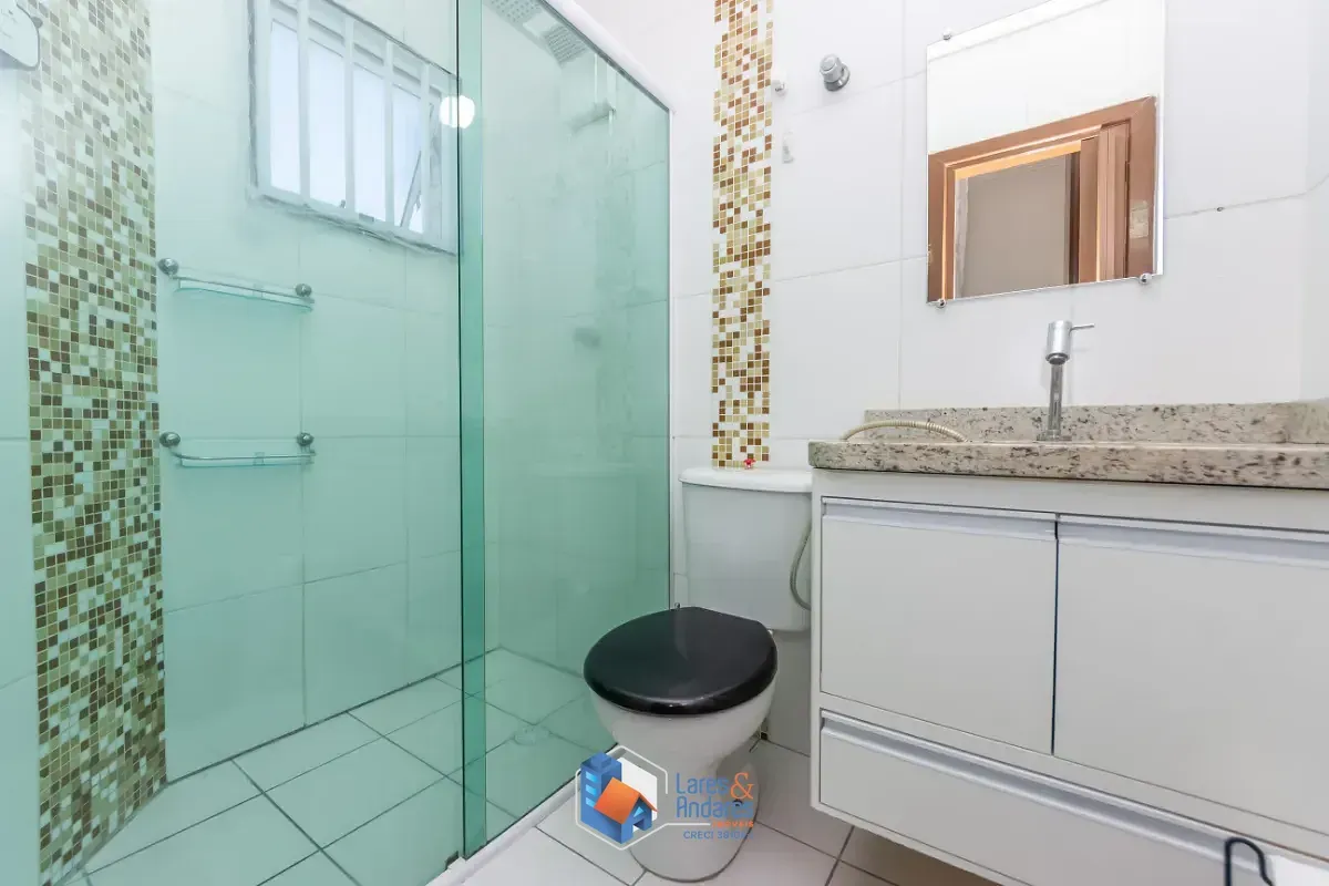 Imagem Sobrado para venda em Jardim Hercilia com 3 quartos, sendo 1 suíte, 84m²
