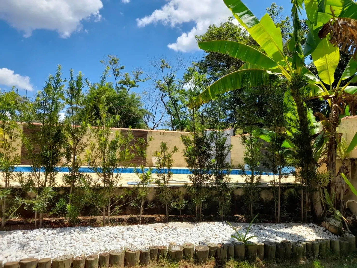 Imagem Chácara à venda 3 Quartos, 3 Suites, 20 Vagas, 8600M², Goiabal, Pindamonhangaba - SP