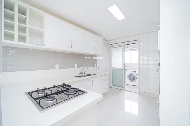Imagem Apartamento à venda em Moema de 168m²