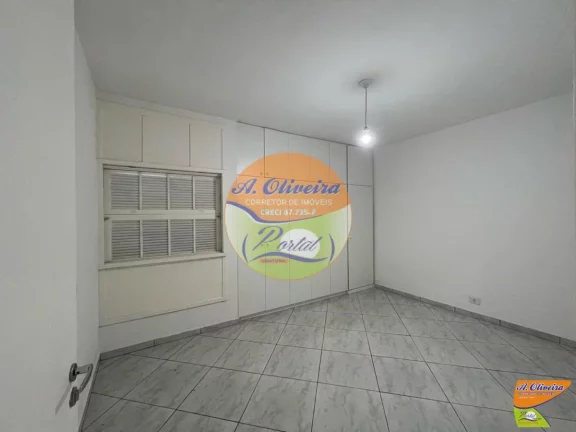 Imagem Linda Casa 04 Dormitorios ( sendo 02 suites ) Centro