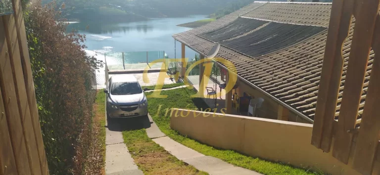 Imagem Chácara Pé na Água Igaratá Condomínio Fechado