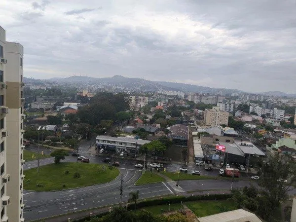 Imagem Apartamento 03 dormitórios, duas vagas individuais, edifício com infra, Bairro Cristal