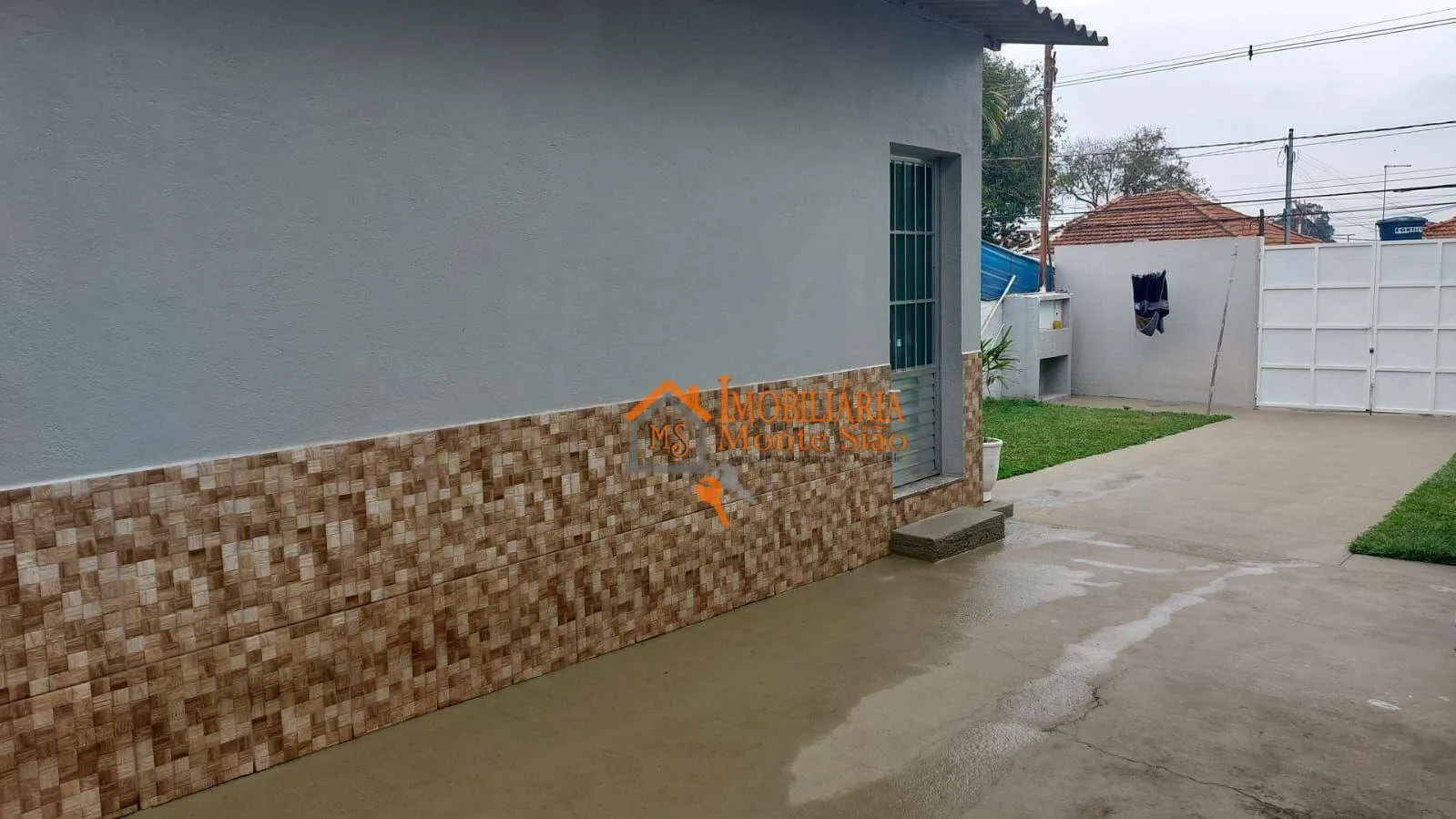 Imagem Casa com 2 dormitórios à venda, 100 m² por R$ 680.000,00 - Jardim Santa Bárbara - Guarulhos/SP
