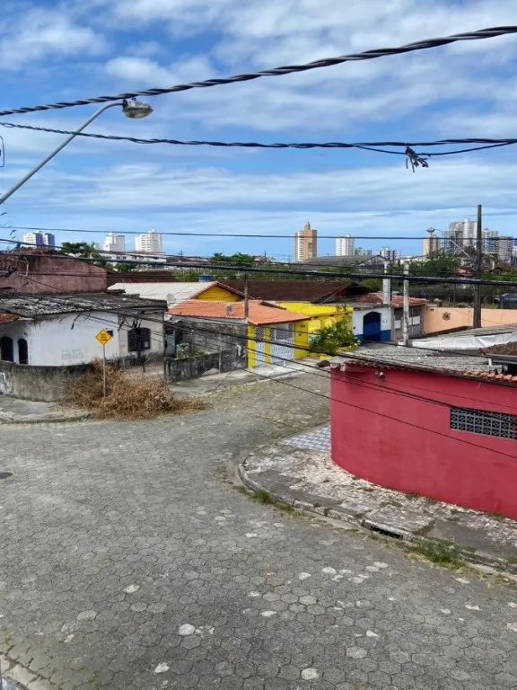 Imagem CASA COM 262,00 m² - MARACANÃ - PRAIA GRANDE SP