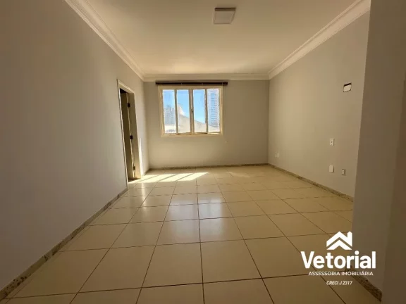Imagem Casa para Locação Comercial em Barreiras-BA, Bairro Aratu: 3 Quartos, sendo 3 Suítes, closet, 3 Salas, 6 Banheiros, 2 Vagas, 479,99 m².
