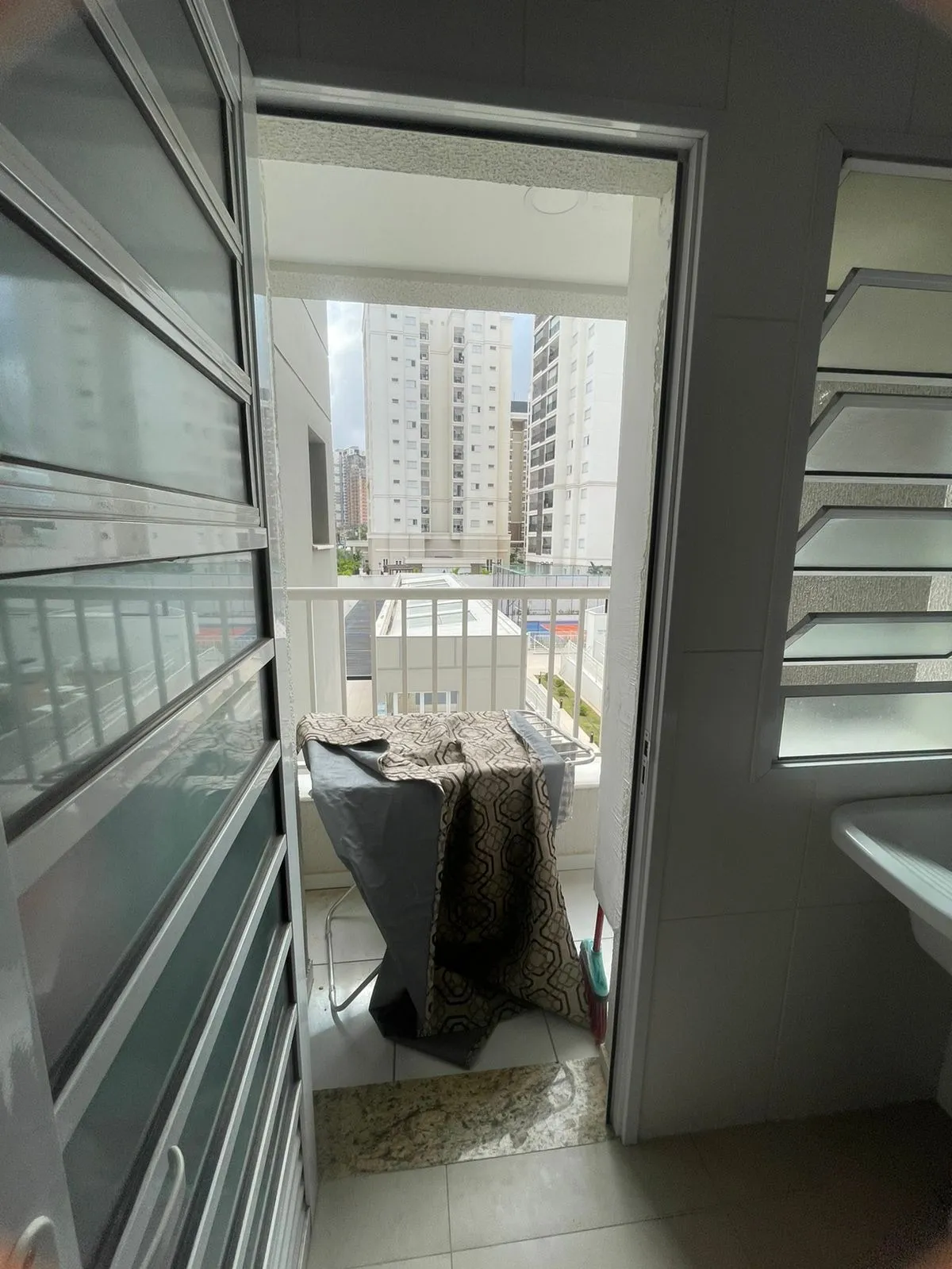 Imagem Lindo Apartamento 2 Dormitórios no Condomínio Vancouver Homes 73M²