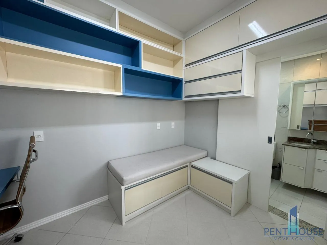 Imagem Cobertura Duplex para Venda em Balneário Camboriú, CENTRO, 3 dormitórios, 3 suítes, 4 banheiros, 5 vagas