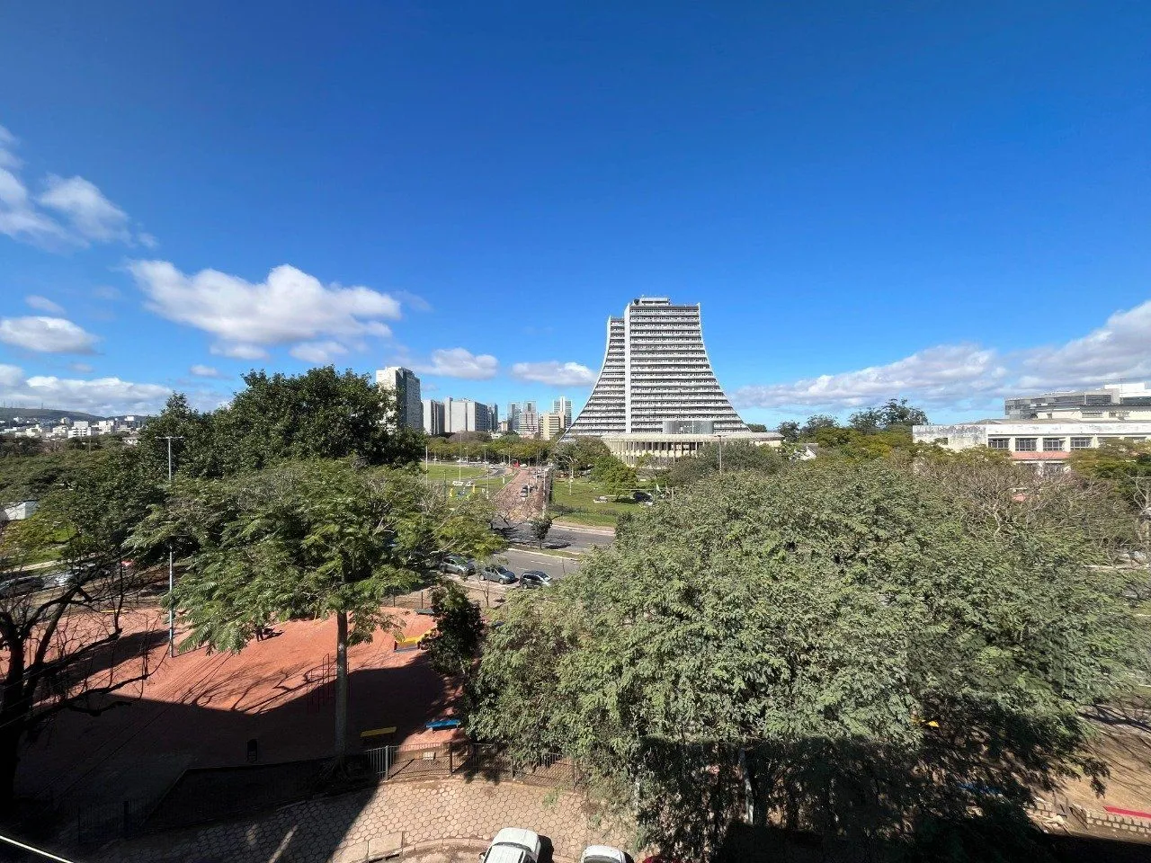 Imagem Conjunto/Sala para Venda - 57,79m², 0 dormitórios, 1 vaga - Centro Histórico