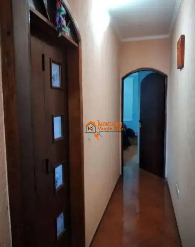 Imagem Sobrado com 3 dormitórios à venda, 125 m² por R$ 690.000 - Parque Continental I - Guarulhos/SP