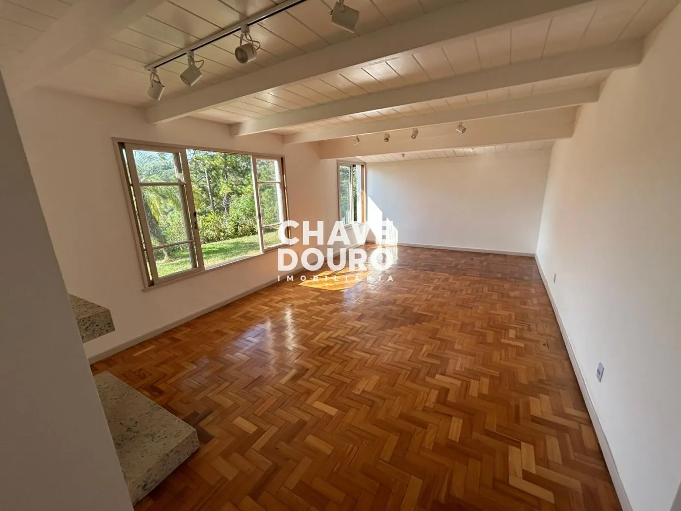 Imagem Casa em Teresópolis: Conforto e Lazer Completo