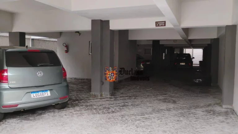 Imagem Apartamento com 2 dormitórios à venda, 60 m² por R$ 275.000 - Enseada - Guarujá/SP