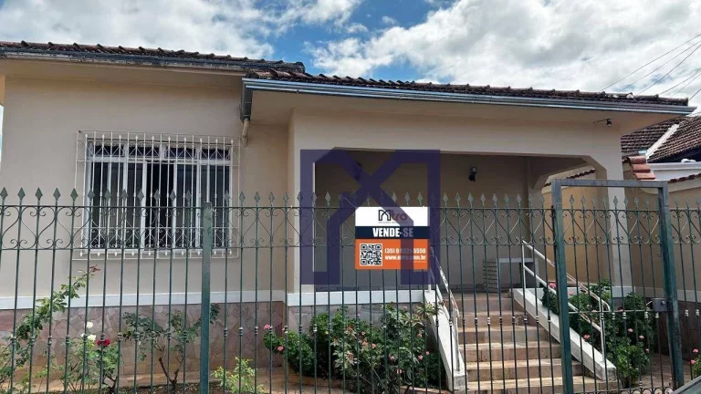 Foto do imóvel Casa com 6 dormitórios à venda, 283 m² por R$ 1.400.000,00 - Varginha - Itajubá/MG