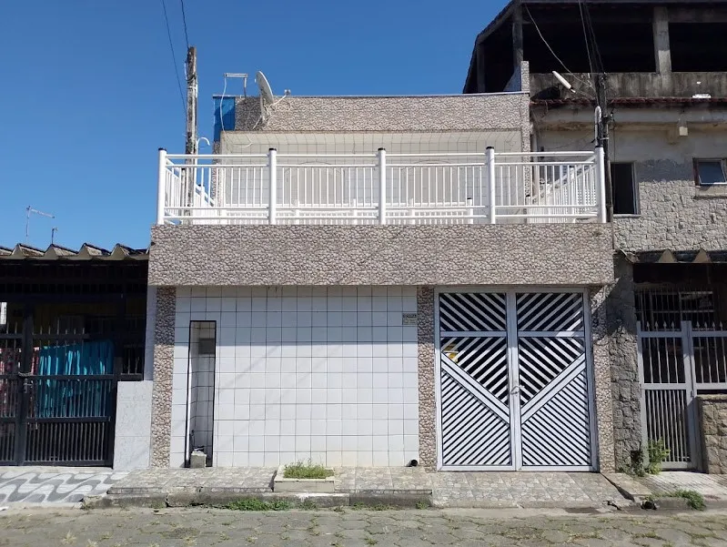 Imagem Casa para Venda em Mongaguá, Vila São Paulo, 3 dormitórios, 1 suíte, 2 banheiros, 3 vagas