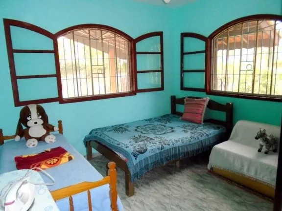 Imagem CASA COM BELO POMAR E EDÍCULA