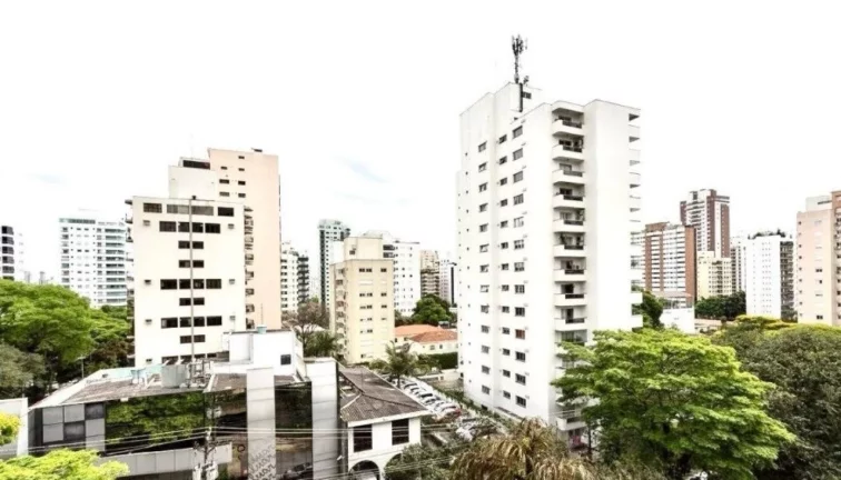 Imagem Apartamento em Moema, São Paulo-SP, com 4 quartos, 4 suítes e 235m²! Venha conferir!