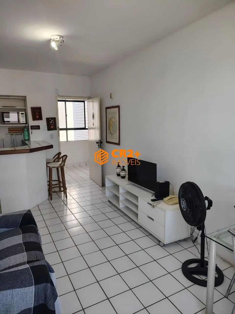 Imagem Vendo flat á menos de 100 metros do Mar, na Avenida Bernardo Vieira de Melo