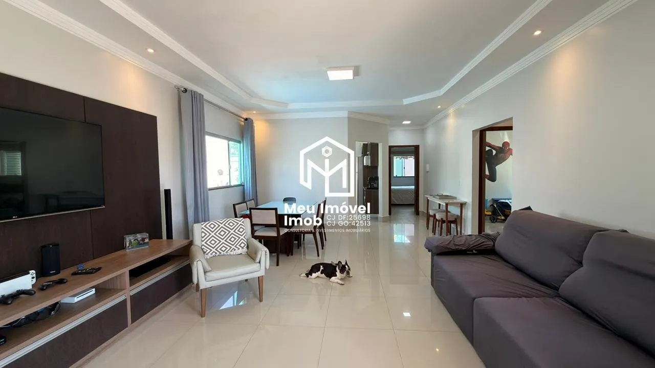 Imagem Casa 3 Quartos 1 Suíte 3 Vagas 200m²