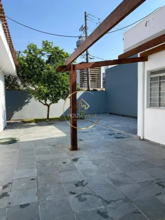 Imagem Casa de esquina de 3 dormitórios ( 1 suíte), 4 vagas, Jardim Esplanada, Sjc