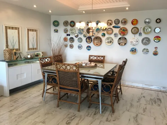 Imagem Apartamento com 3 Quartos à Venda, 200 m² em Enseada - Guarujá