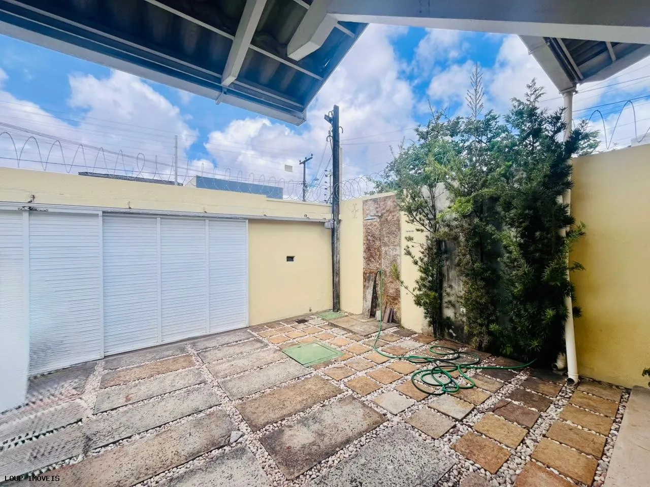 Imagem Casa para Venda em Fortaleza, Passaré, 3 dormitórios, 1 suíte, 2 banheiros, 2 vagas