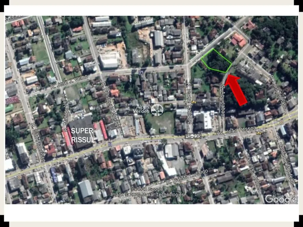 Imagem Terreno à venda, 1546 m2 por R$ 1.190.000,00 - Centro - Canela/RS