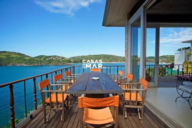 Imagem Casa frente mar de luxo na Ferradura, Búzios-RJ: 6 quartos, 6 suítes, 3 salas, 3 vagas - 749m² de pura sofisticação!