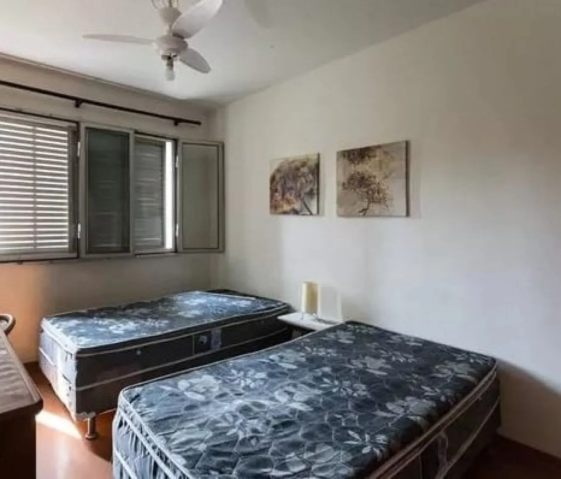 Imagem Apartamento Reformado de 110 m² com 3 Dormitórios e Planta Exclusiva na Vila Olímpia.