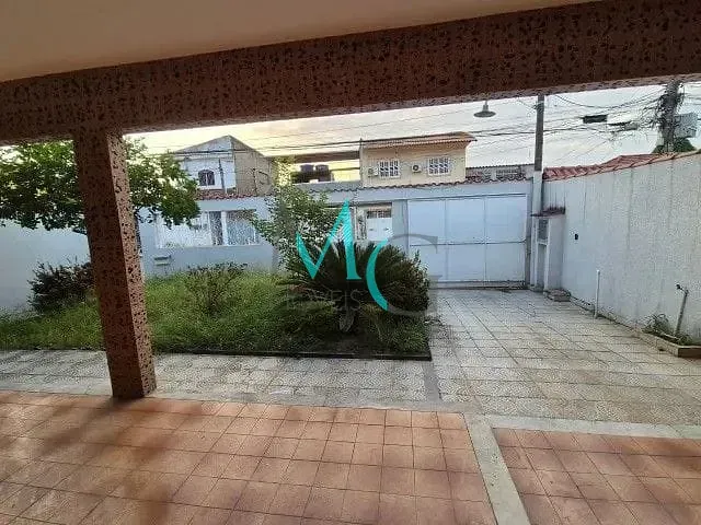 Imagem Casa com 5 dormitórios à venda, 250 m² por R$ 750.000,00 - Campo Grande - Rio de Janeiro/RJ