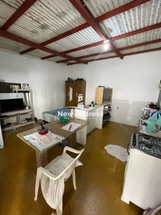 Imagem Casa com 2 Quartos à Venda no Bairro Tiradentes - Cariacica/ES