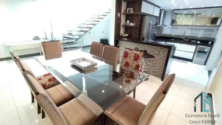 Imagem (PERMUTA) Casa a venda, 07 quartos sendo 03 suítes, com piscina, no Atuba em Colombo PR