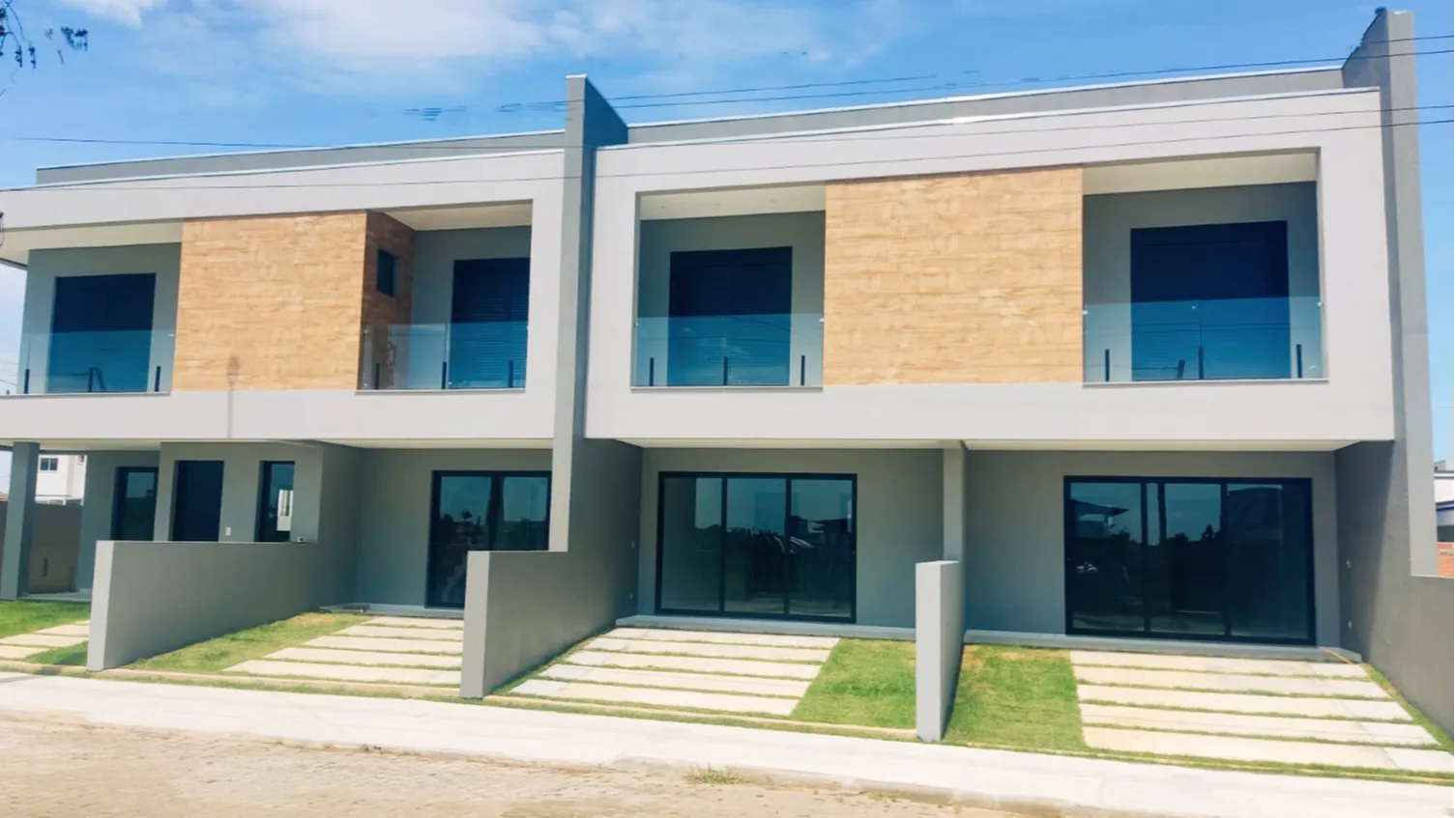 Foto do imóvel Duplex à venda em Torres, Morada Das Palmeiras, com 2 quartos, 90.55m2