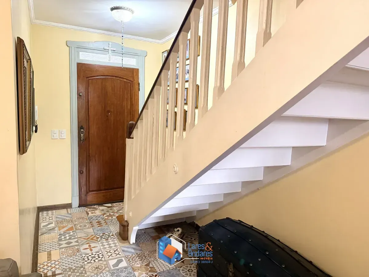 Imagem Sobrado para venda em Perdizes com 4 quartos, sendo 1 suíte, 180m²