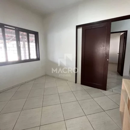 Imagem Casa Térrea | São Luís | 3 quartos (1 suíte) | 130m²