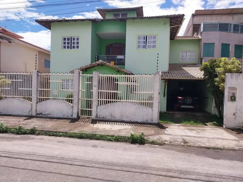 Imagem Casa com 3 quartos à venda em Vila Velha