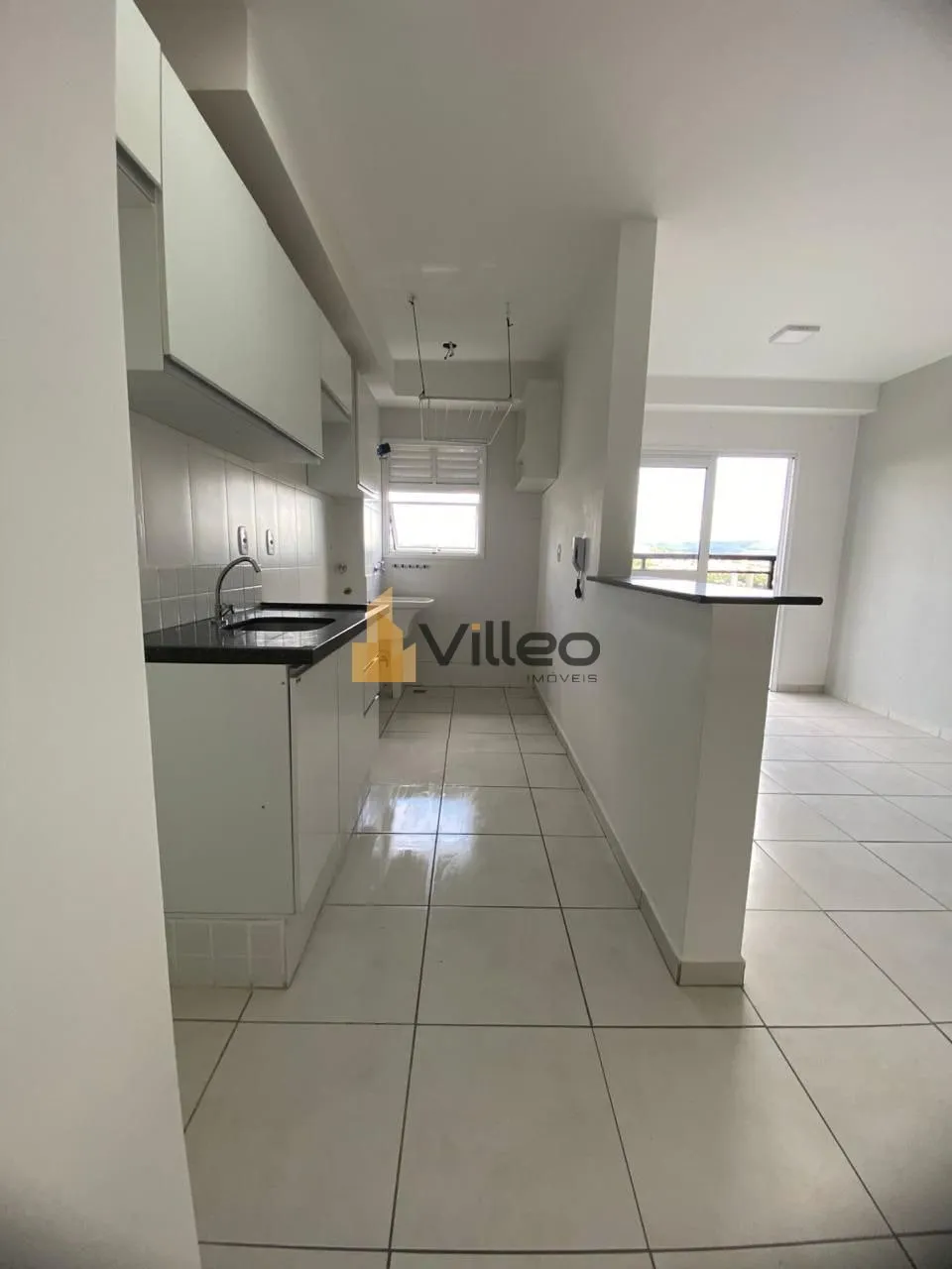 Imagem Descubra este encantador apartamento de 52 m², localizado no 1º andar, com vista privilegiada e um...