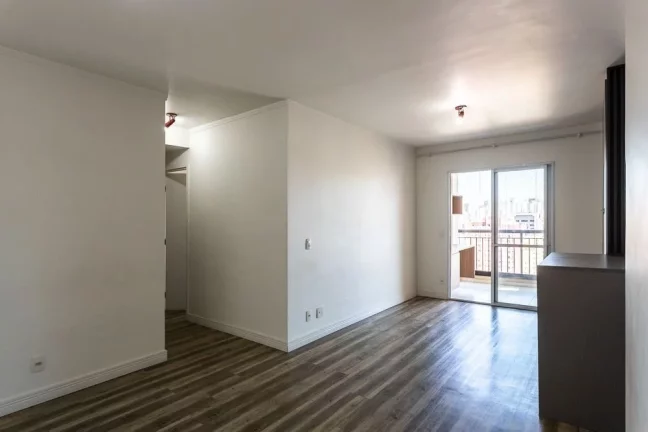 Imagem Apartamento à Venda No Ipiranga Com 2 Dormitórios Sendo 1 Suíte e 1 Vaga