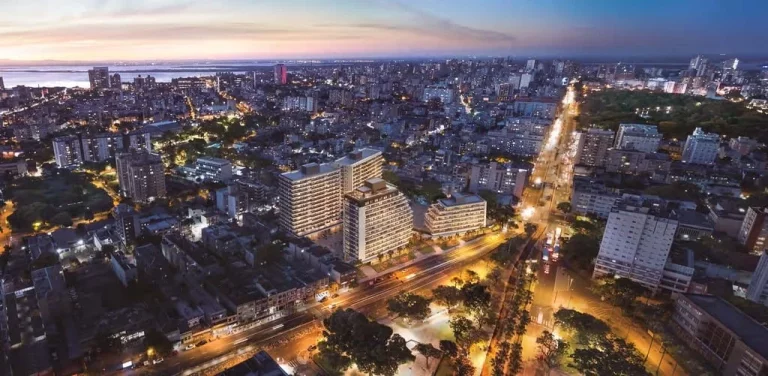 Imagem Studio para venda no bairro Azenha em Porto Alegre