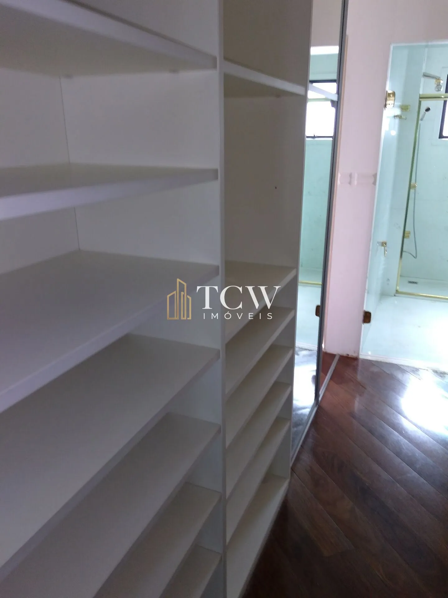 Imagem Apartamento Padrão com 4 dorm no Paraíso
