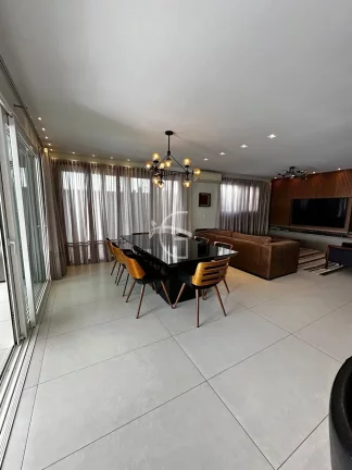 Imagem Encante-se com essa residência exclusiva no bairro Floresta!