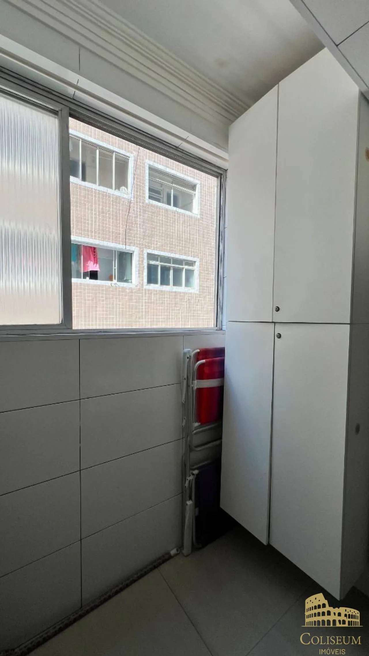 Imagem Apartamento com 2 dormitórios à venda, 76 m² por R$ 360.000 - Tupi - Praia Grande/SP