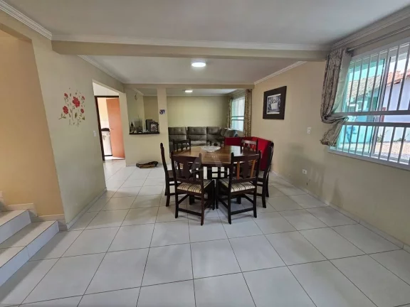 Imagem SOBRADO, 3 QUARTOS SENDO 1 SUÍTE, CENTRO