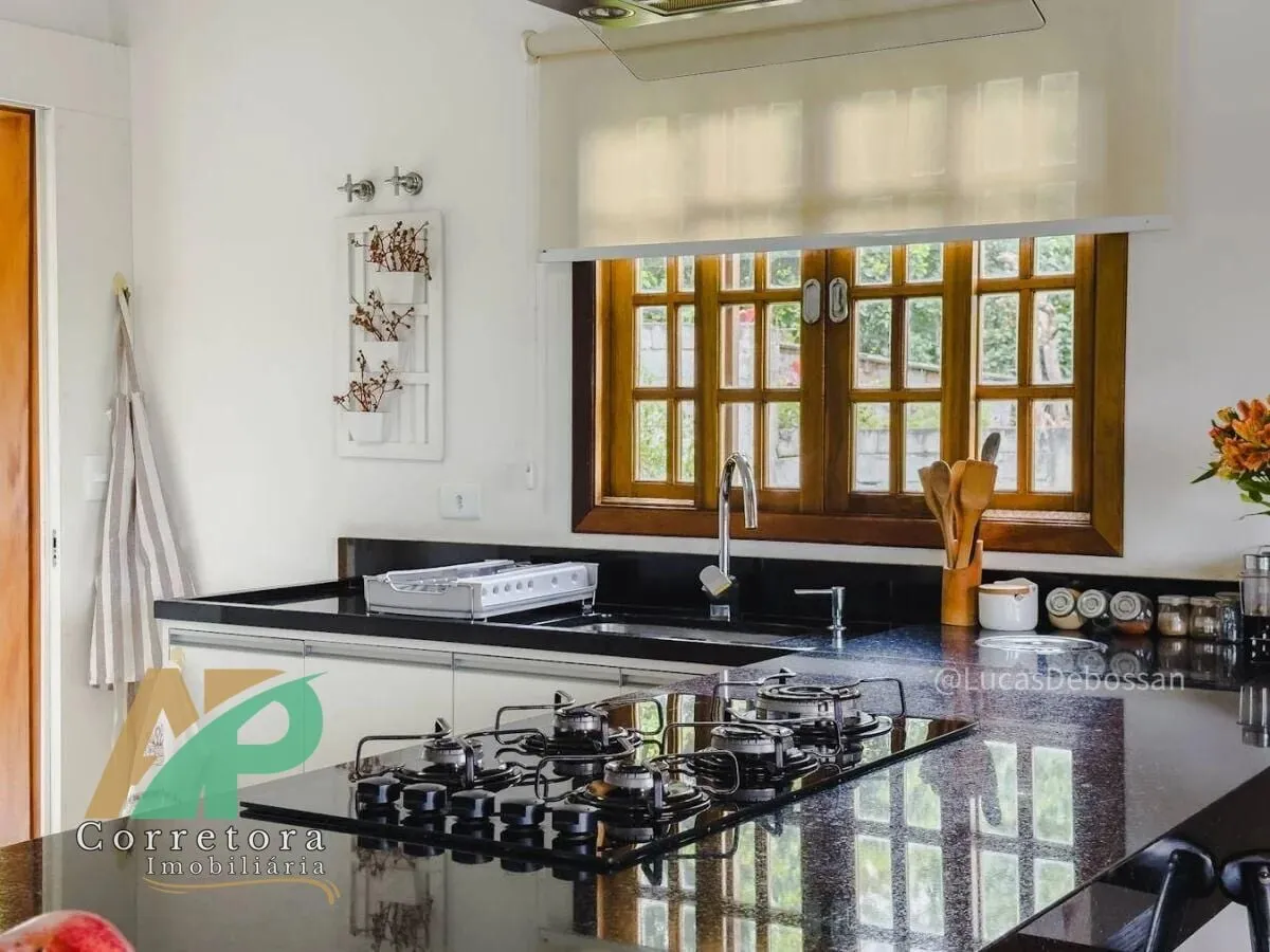 Foto do imóvel: Chácara / Casa Térrea em Cotia | 1.500m² de Terreno | R$ 585 Mil
