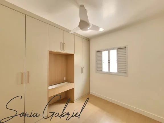 Imagem Imperdível! Casa à venda em Vinhedo-SP, bairro Nova Vinhedo. 3 quartos, 1 suíte, 2 salas, 3 banheiros, 4 vagas, 259m².