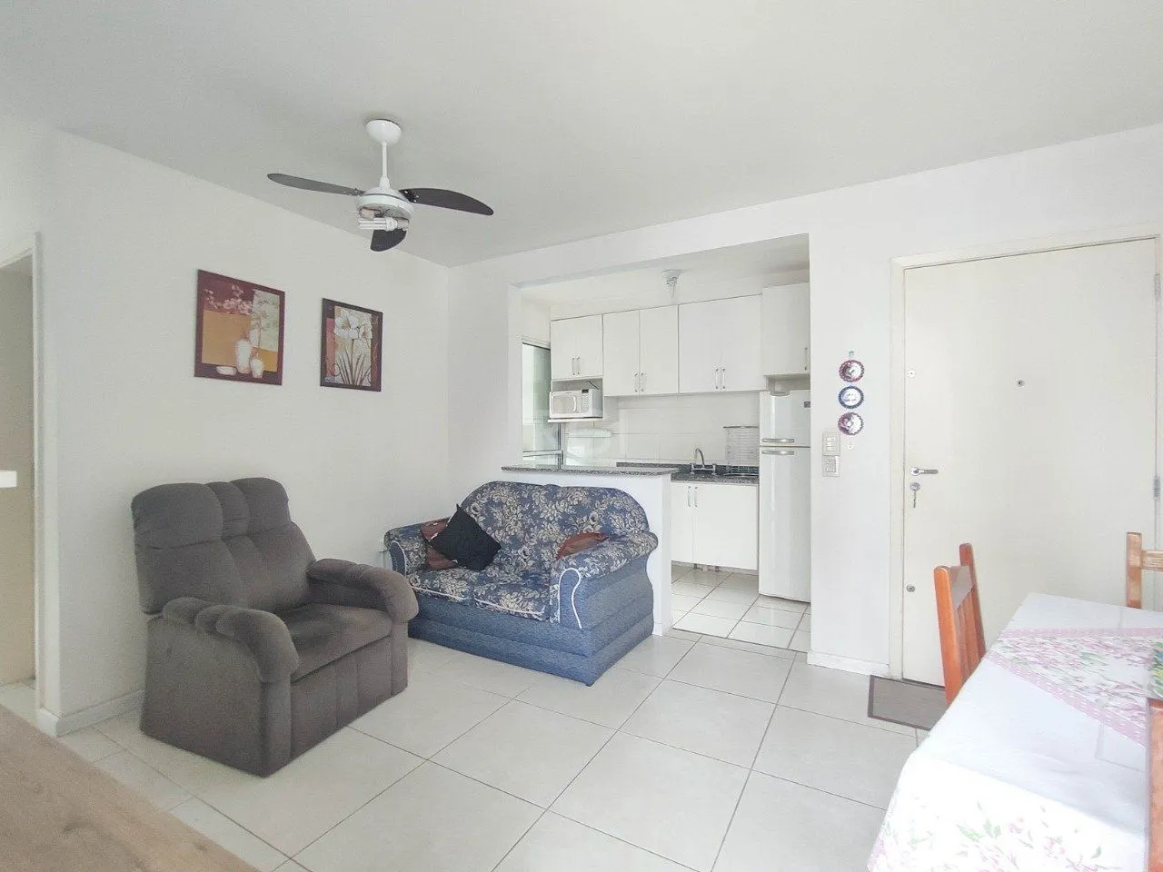 Imagem Apartamento no bairro Cristal - 3 dormitórios