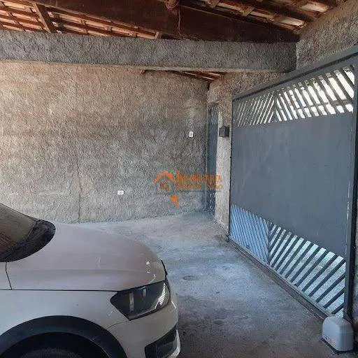Imagem Sobrado com 4 dormitórios à venda, 400 m² por R$ 1.100.000,00 - Jordanópolis - Arujá/SP