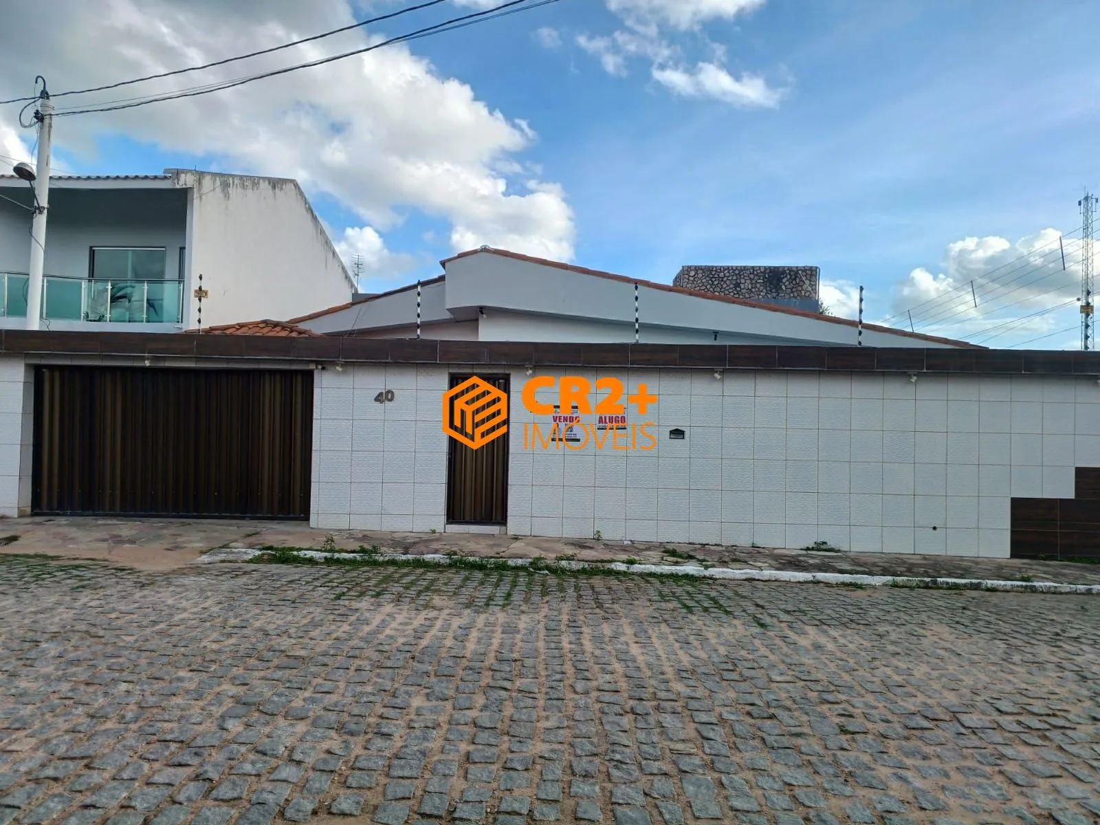 Imagem Casa 6 dormitórios à venda Centro Pesqueira/PE