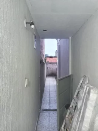 Imagem Sobrado com 3 dormitórios à venda, 197 m² por R$ 650.000,00 - Vila Oceania - Poá/SP