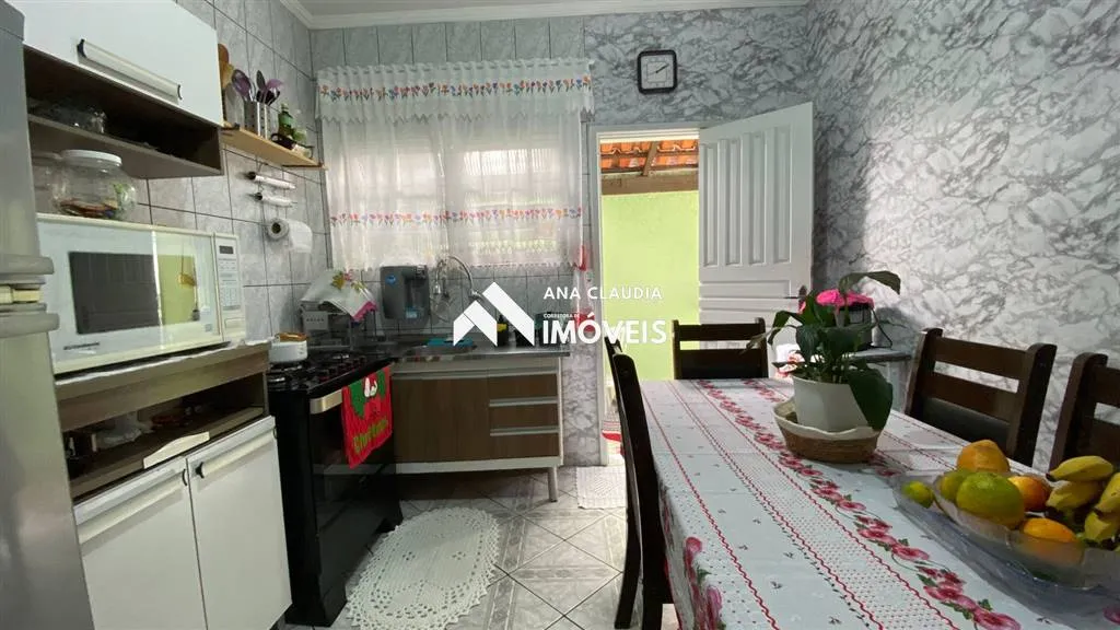 Imagem Casa a venda bem localizada em Mongaguá