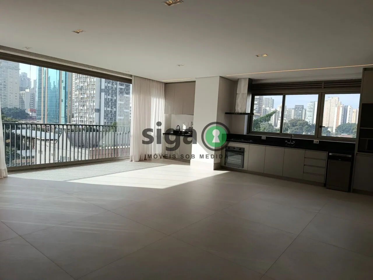 Imagem Apartamento de Alto Padrão à Venda no Itaim Bibi, Rua Macurapé, 43, 135 m², 2 Suítes, 2 Vagas