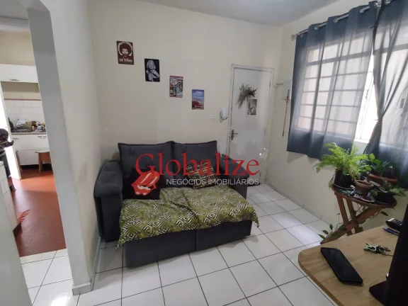 Imagem Lindíssimo apartamento de 2 dormitórios com garagem coletiva e bicicletário no coração do Gonzaga em Santos São Paulo por R$.350.000,00 !